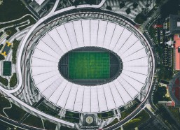 中国竞猜官网_孙继海坦言，年轻人缺乏追求系社会现象，坚持正确道路十年可迎体育振兴